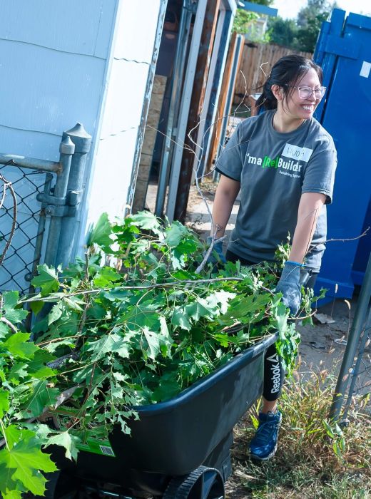 Rebuilding Together Saratoga County volunteer